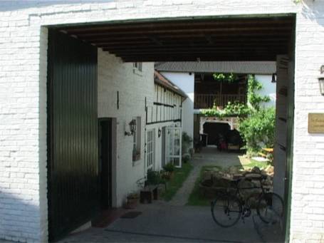 Liedberg : An der Ecke Am Markt/Schloßstraße, Historischer Ortskern